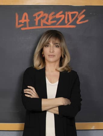 La preside
