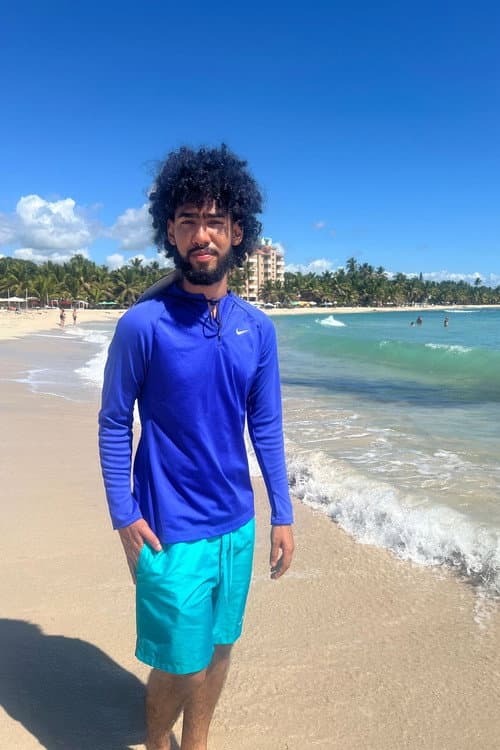 Deanyelo Ramírez