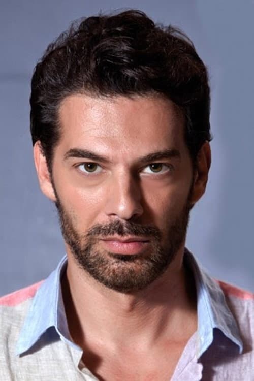 Emin Mecnunbeyli