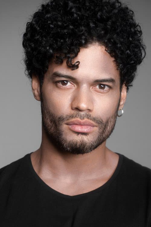 Kriss Cifuentes