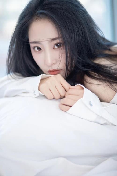 张震