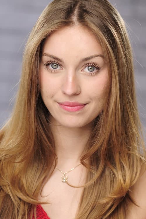 Victoria Kmiec