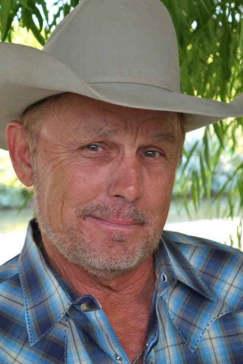 Curtis Akin