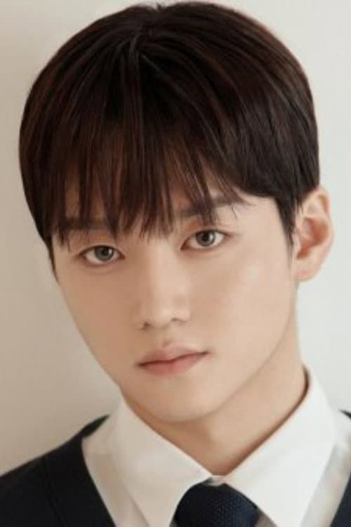 Eun Shi Hoo