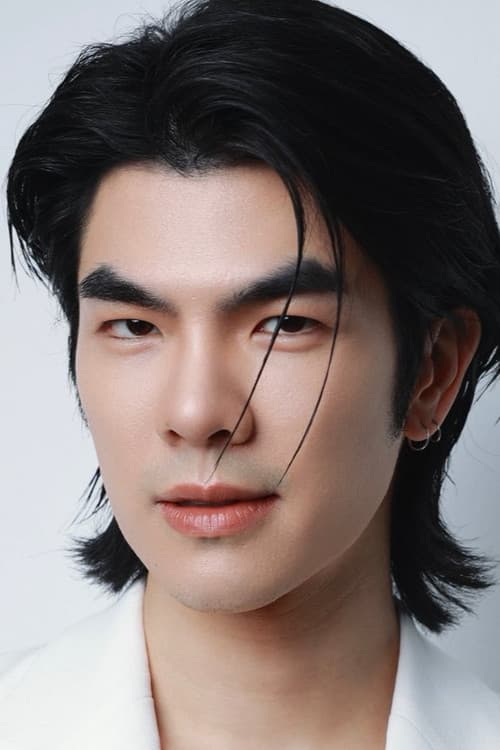 Phakphum Romsaithong