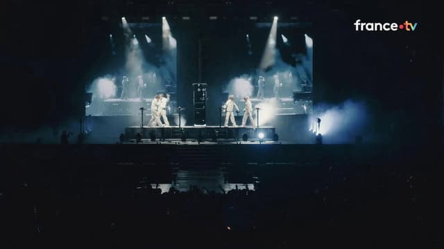 Ofenbach en concert aux Vieilles Charrues 2025