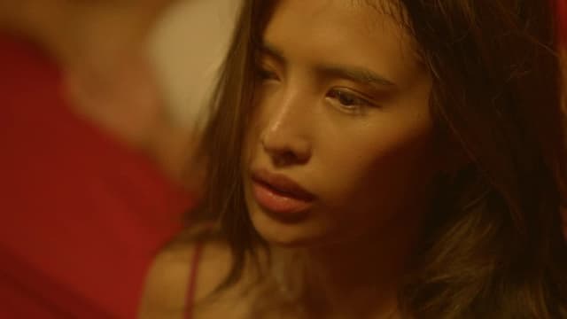 Ang Kapitbahay