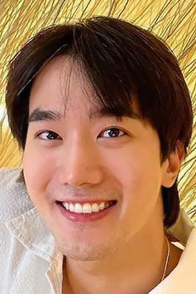 Thanaphon Pheechaphat