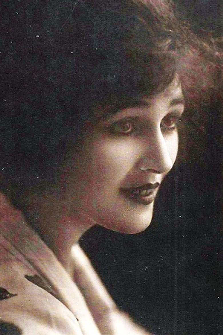 Renée Pélar