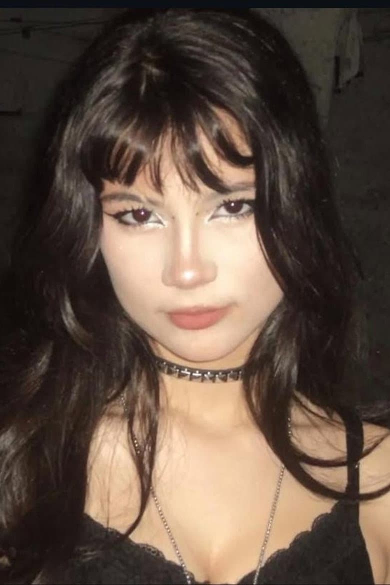Yasmin Heloiza