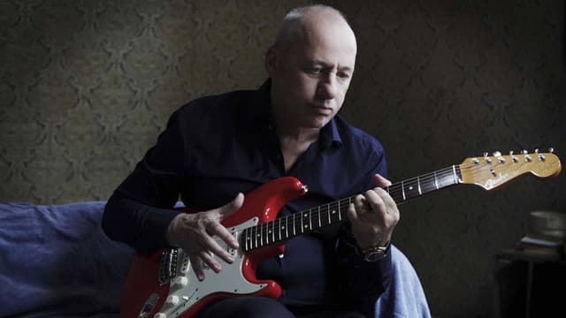 Mark Knopfler: Live at the Atrium