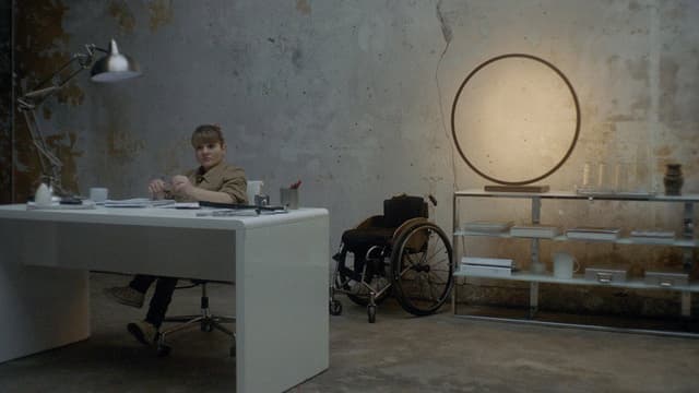 Canvas 5