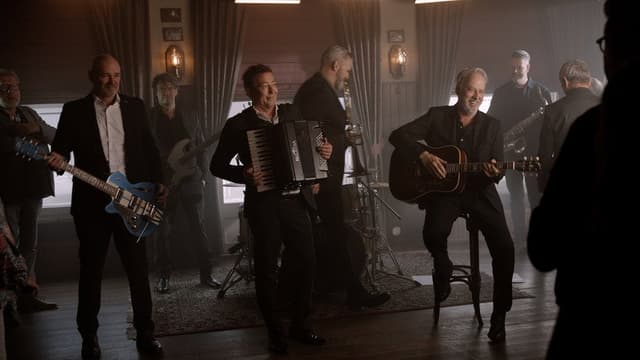Rowwen Hèze - Blieve Loepe