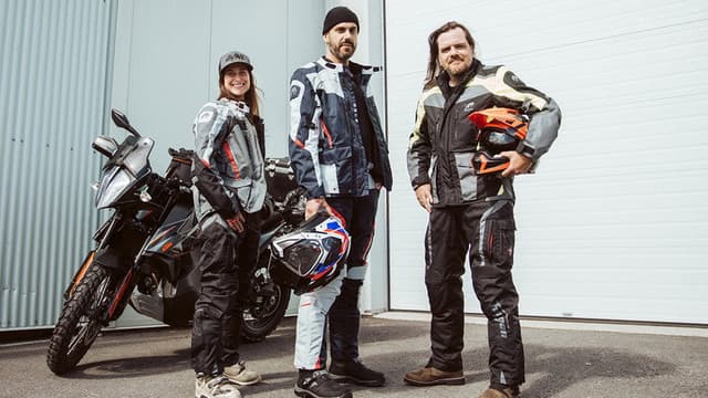 Nomades à moto : Transtaïga