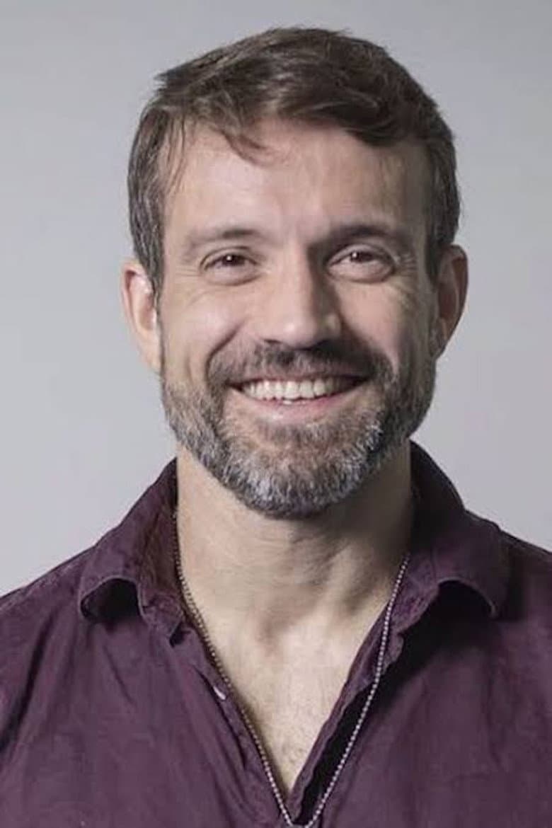 Tomás Paredes