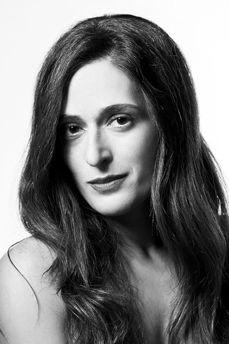 Veronika Davaki