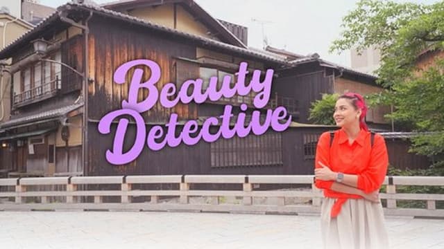 Beauty Detective Mission: Naked Weapon