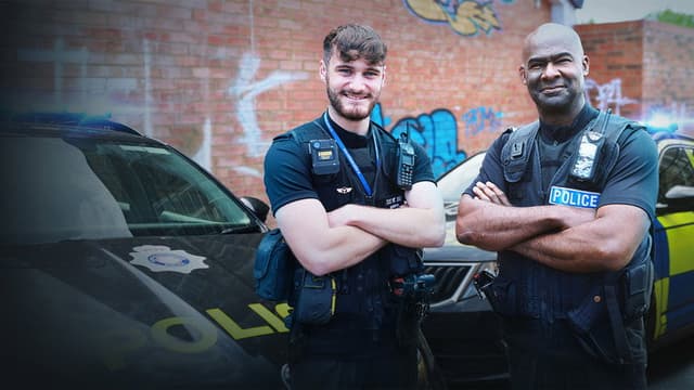 Street Cops: Catching the Yobs