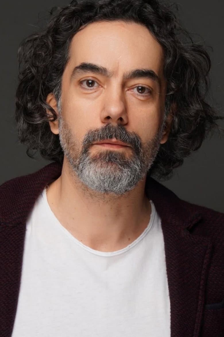 Tolga Çıklaçiftçi