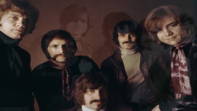 The Moody Blues - Lovely to See You Live
