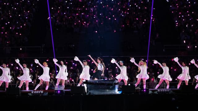 IU [HEREH] WORLD TOUR ENCORE : THE WINNING