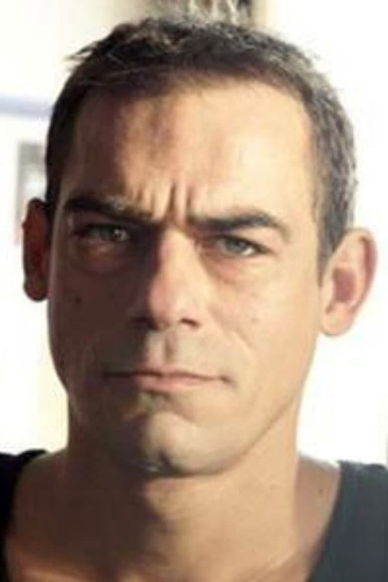 Carlos López