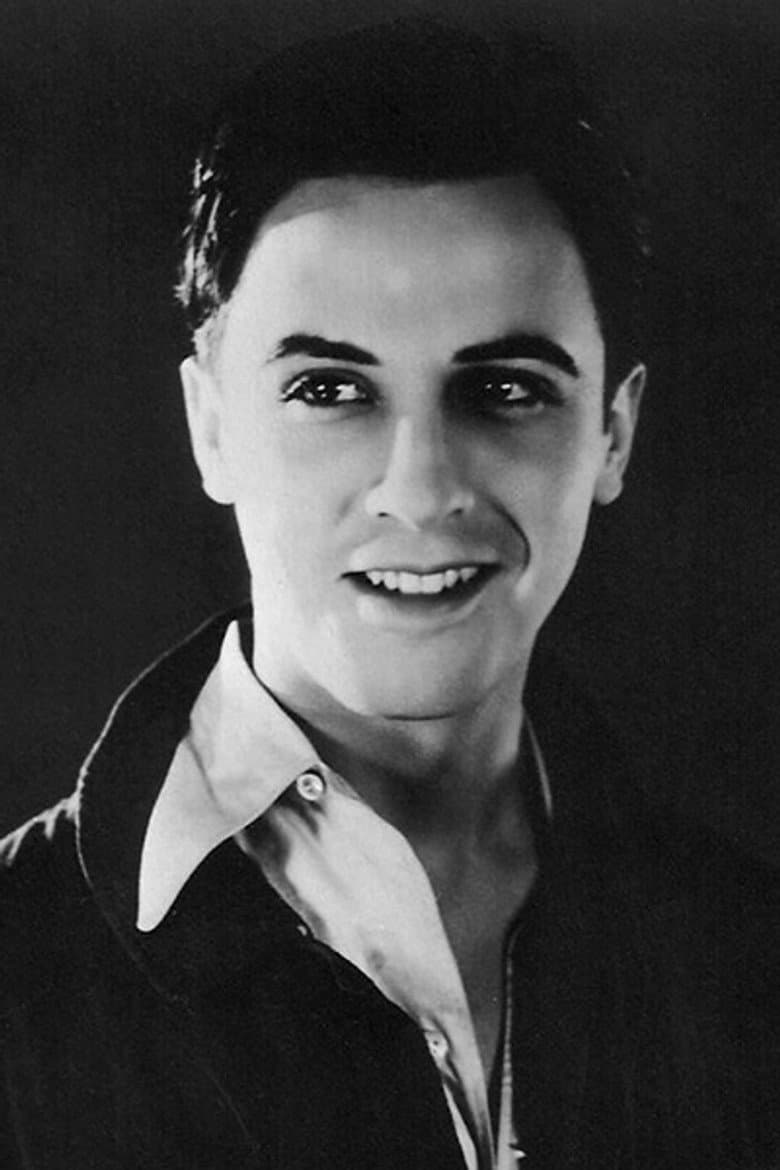 Enrique Rivero