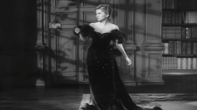 Joan Fontaine Wardrobe Test