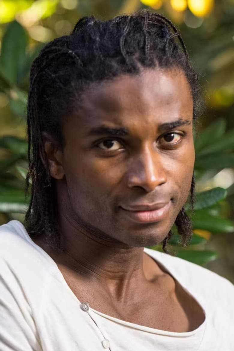 Salvador Alogo