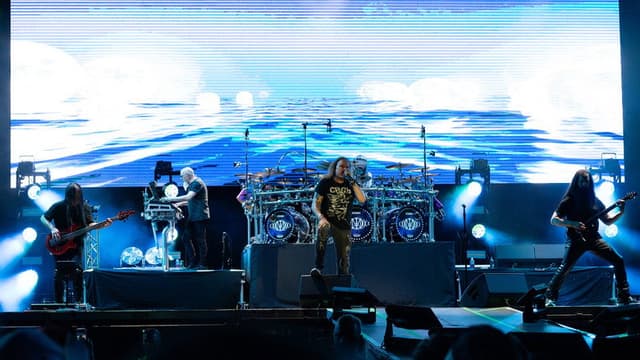 Dream Theater: Live at Wacken 2015