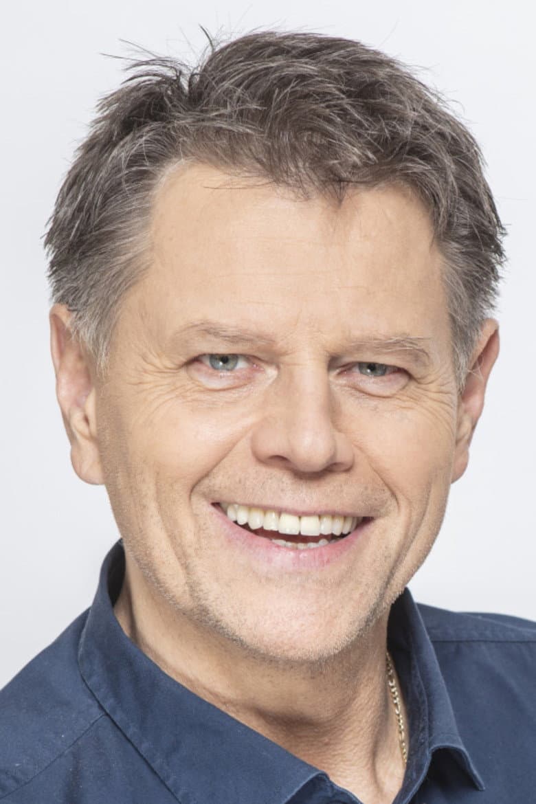 Daniel Junas