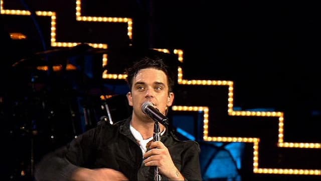 Live at Knebworth