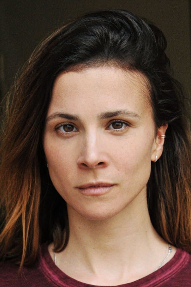 Aylin Tezel