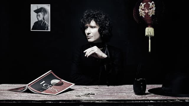 Enrique Bunbury MTV Unplugged: El libro de las mutaciones
