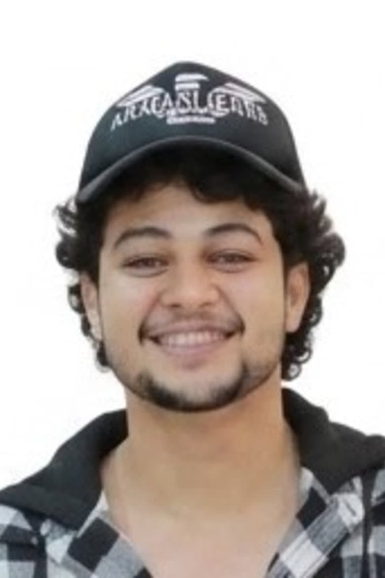 عمرو باسم