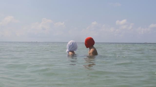 When the sea turns red