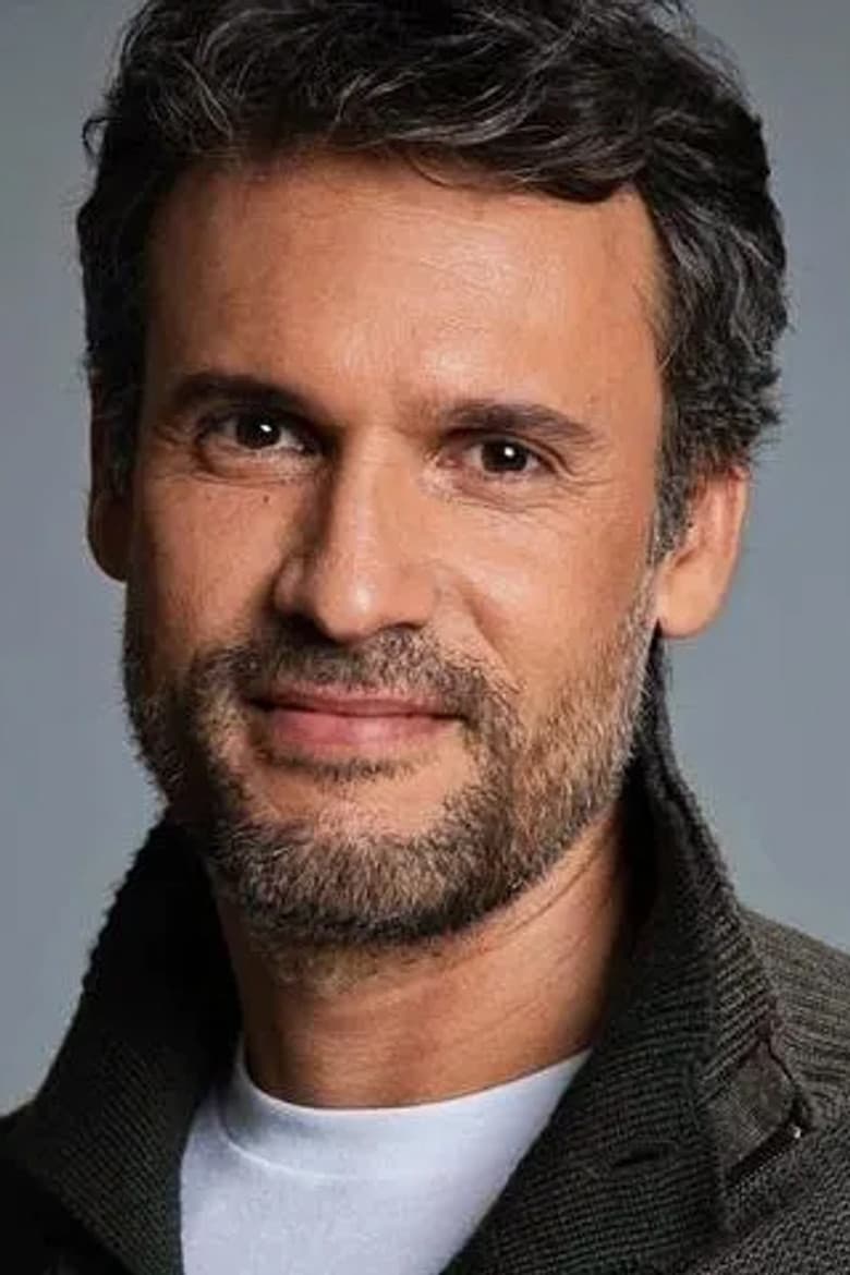 Yadier Fernández