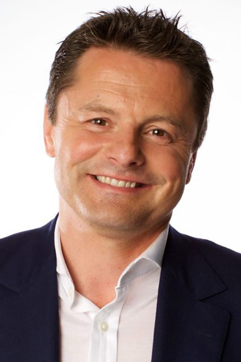 Chris Hollins