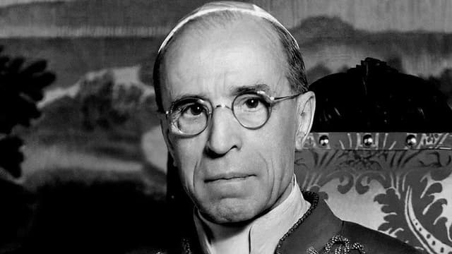 Pope Pius XII and the Holocaust
