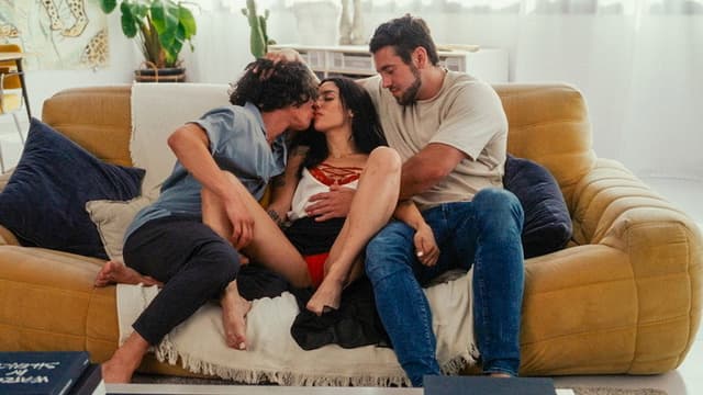 Lust Threesomes 1