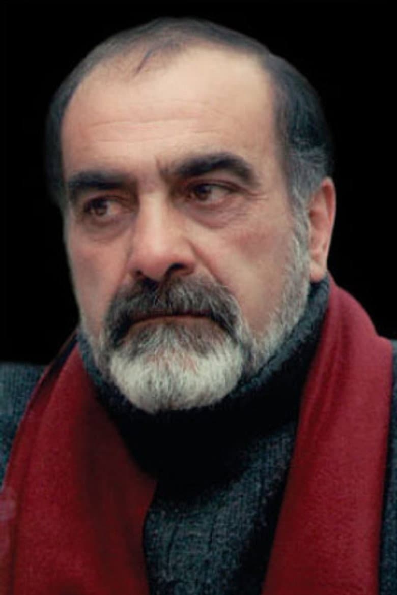 Razmik Khosroyev