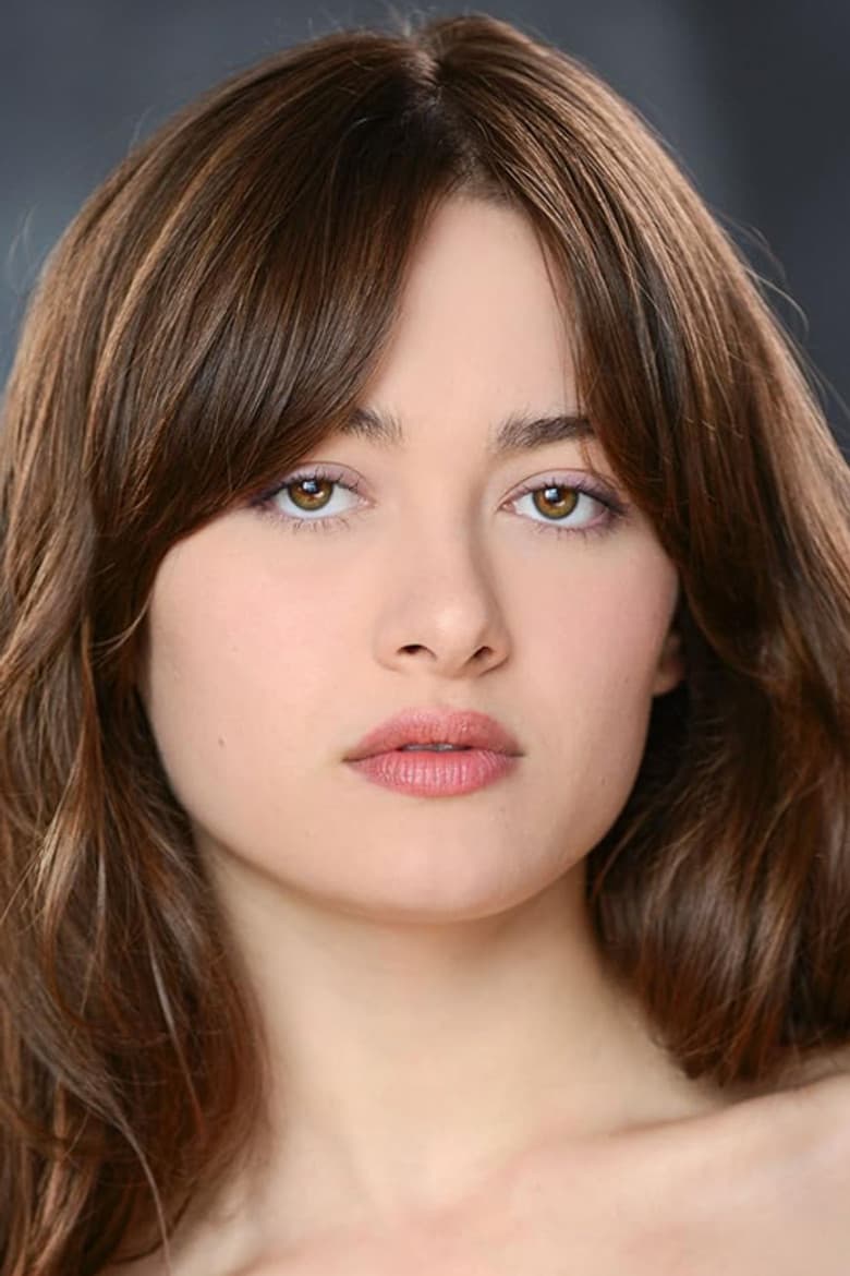 Chloe Avakian