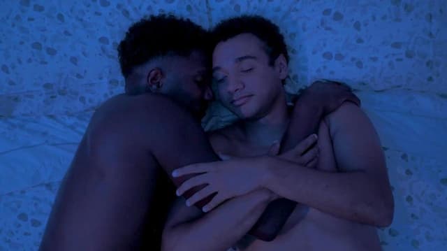 Hetero