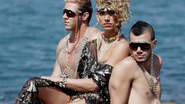 A Queer Country