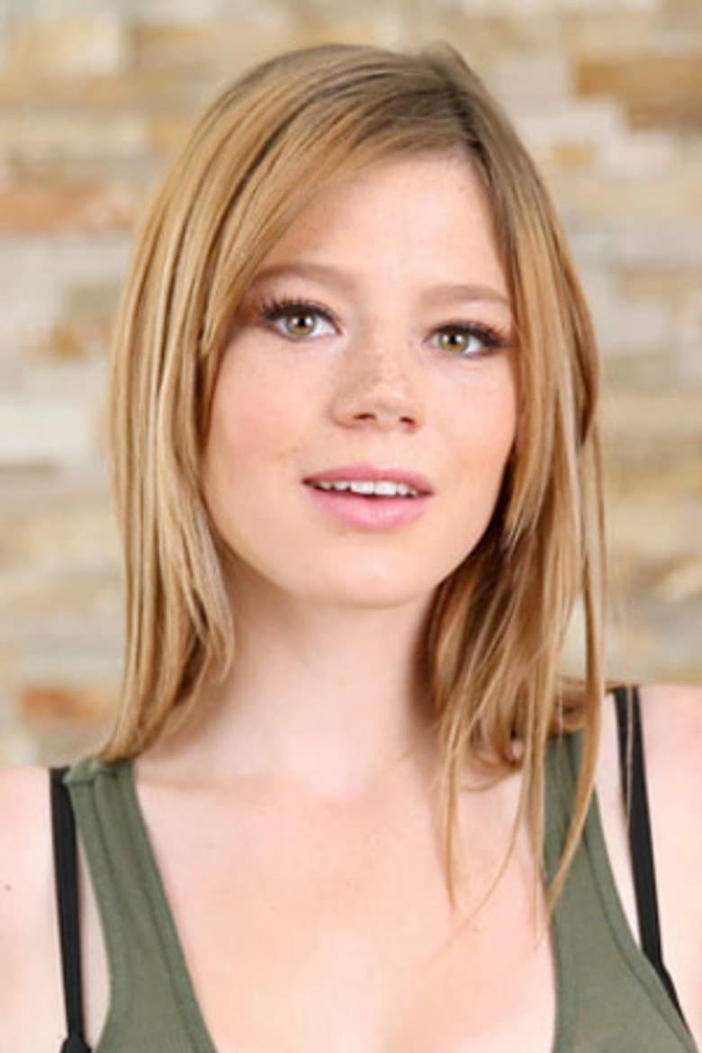 Mia Collins