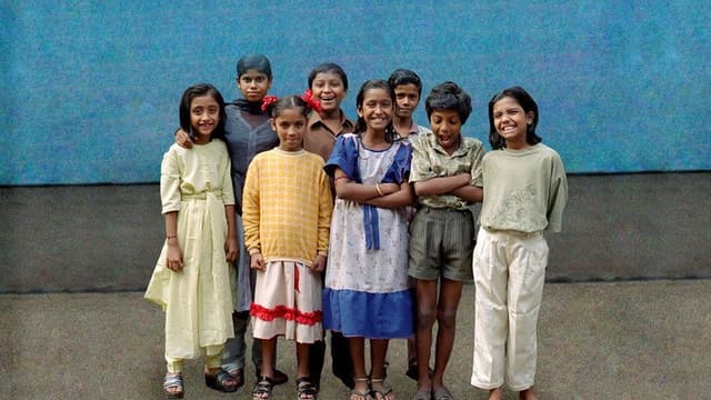 Born into Brothels: Calcutta's Red Light Kids