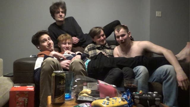 Return to the World of... the Kitchen Pimps