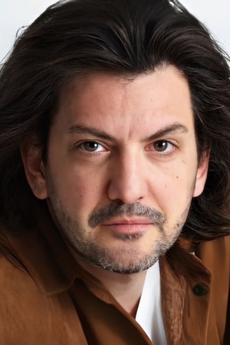Levent Akkök