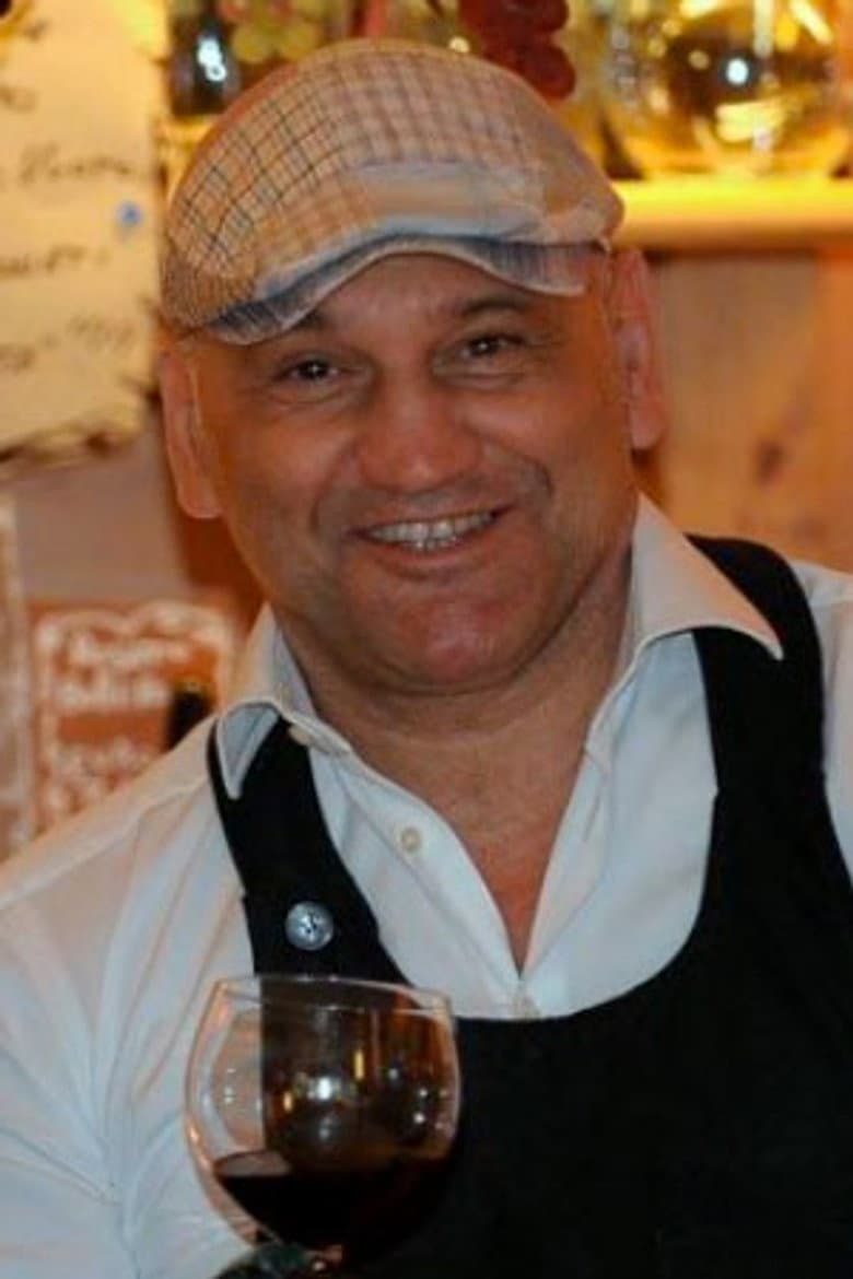 Nico Davenia