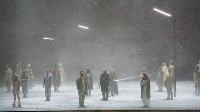 Violetter Schnee - Staatsoper Berlin